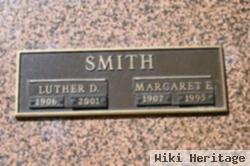 Luther D Smith