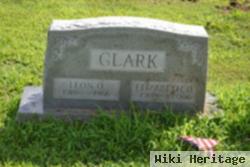 Leon O Clark