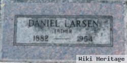 Daniel Larsen