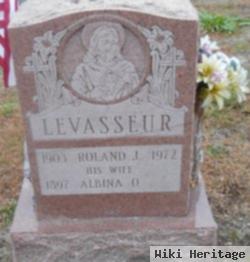 Roland J Levasseur