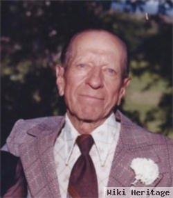 Myron Leroy "mucker" Lessing