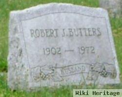 Robert J Butters