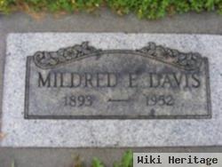 Mildred E Davis