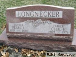 Pearl L Longnecker