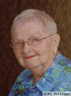 Barbara J Lowder Tucker