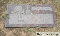 Lillian Giles