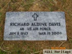 Richard Aldine Davis