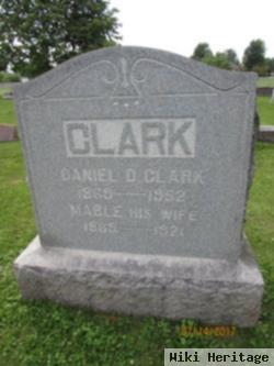 Daniel D Clark