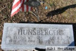 Lloyd W Hunsberger