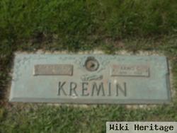 Arno C Kremin