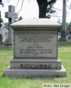 William L Dickinson