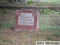 William F Richter