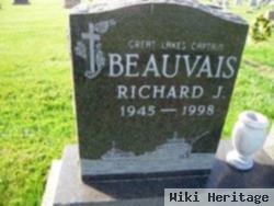 Richard J Beauvais