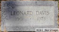 Leonard Davis