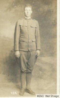 Pvt Claude T Richardson