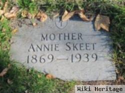 Annie Skeet