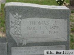 Thomas J Hunter