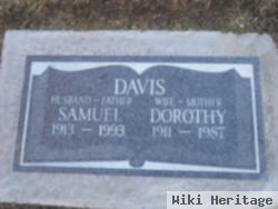 Dorothy Davis