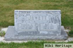 Roy S Jewett