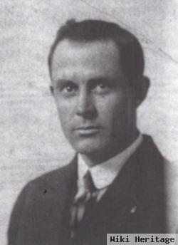 Fred Mcathur Mills