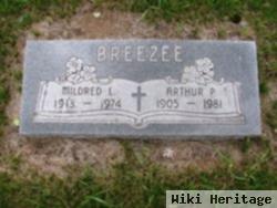 Mildred L Jones Breezee