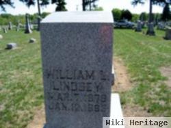 William L Lindsey