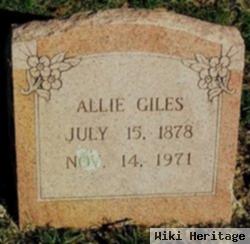 Allie Mclaughlin Giles