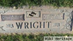 Dale D Wright, Sr