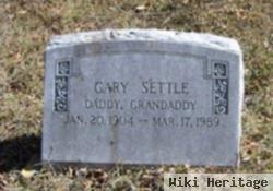 Gary Settle