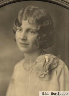 Helen Caroline Kluever Wessel