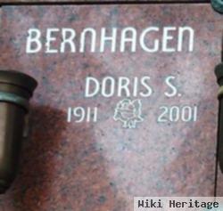 Doris S Bernhagen