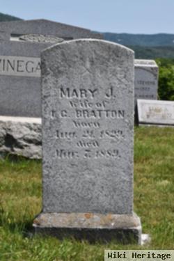 Mary Jane Campbell Bratton