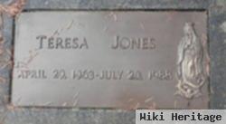 Teresa Jones