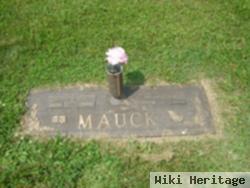 Richard E "gene" Mauck