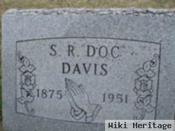 S. R. "doc" Davis