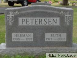 Ruth Petersen