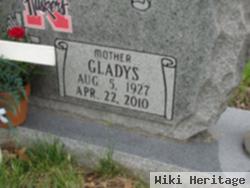 Gladys Lombardo Benak