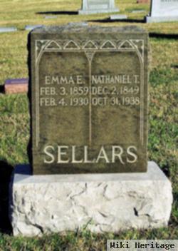 Emma E Sellars