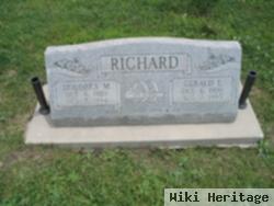 Gerald E Richards