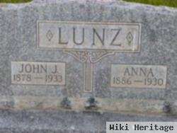 Anna Rhuby Lunz