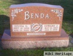 Edward Benda