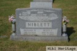 Richard H. Niblett