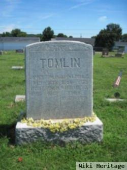 John L Tomlin