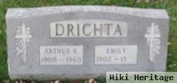 Arthur R Drichta