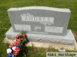 Kenneth J Andres