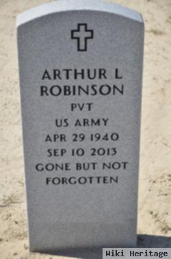 Pvt Arthur L Robinson