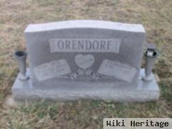 Olen "pete" Orendorf