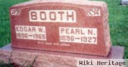 Pearl N Perry Booth