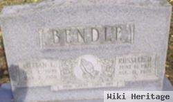 Lillian L Bendle