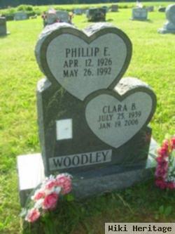Philip E Woodley